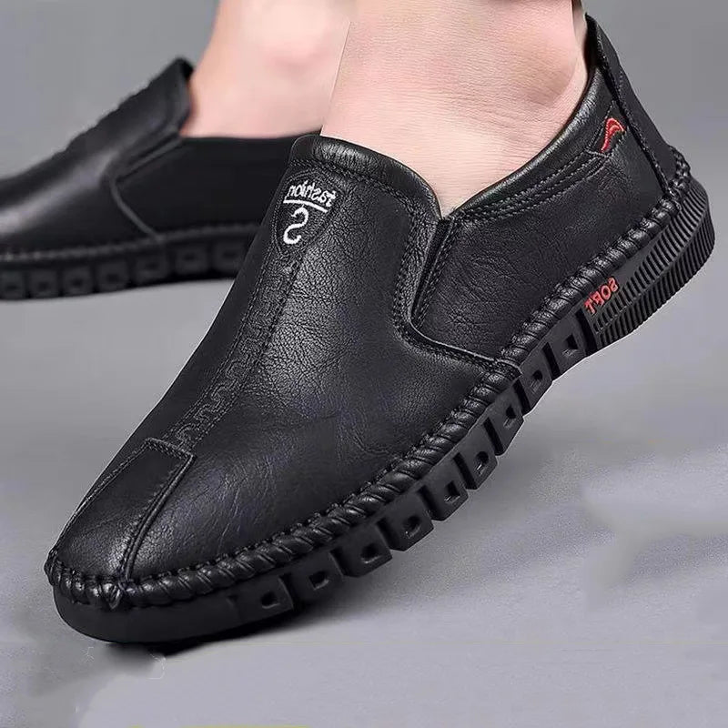Men's Casual Shoes Autumn Brand Fashion Comfortable Leather Shoes for Men Soft Bottom Business Leather Slip-on Flat Shoes