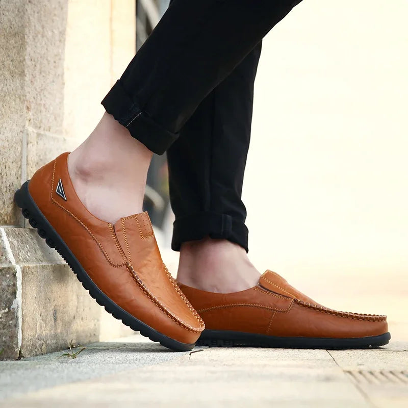 man shoes Genuine Leather Men Casual Shoes Breathable Slip on Driving Shoes Plus Size 37-46