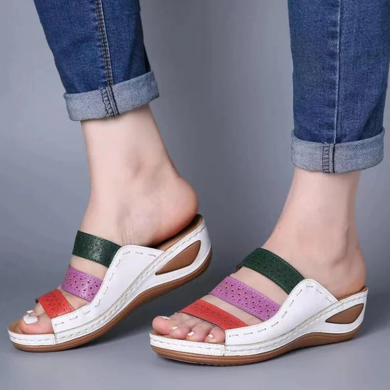 New Women Sandals Slide Stitching Female Sandals Comfortable Flat Sandals Women Open Toe Beach Shoes