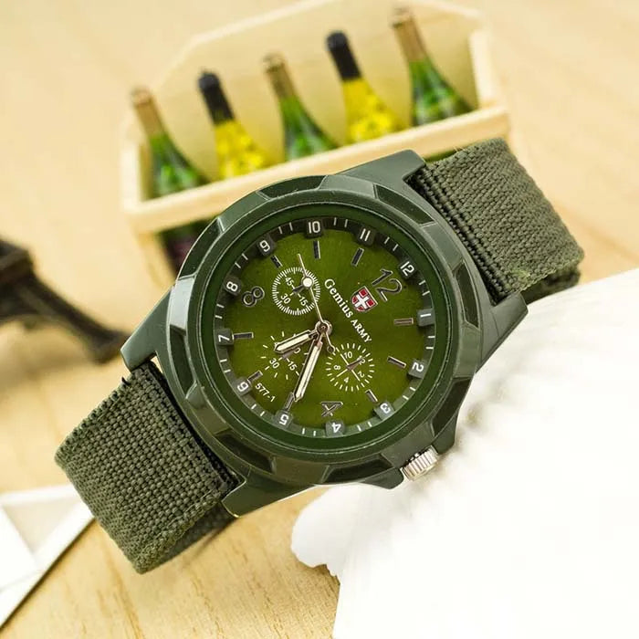 New Famous Brand Men Quartz Watch Military Canvas Strap Fabric