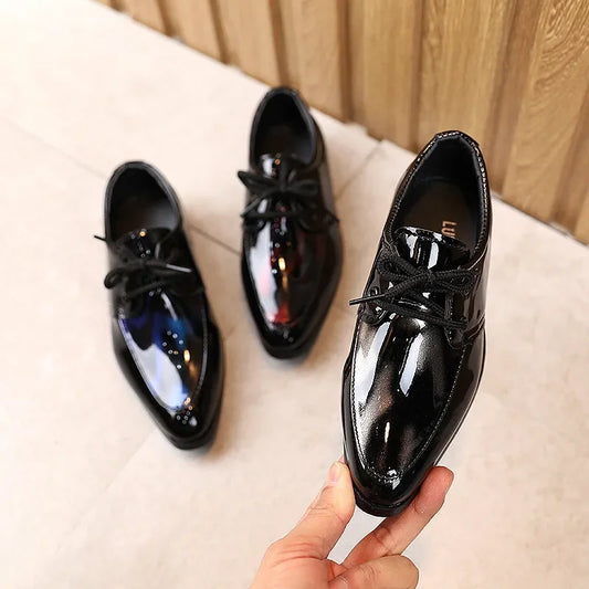 New 2024 Designer Children Leather Shoes Fashion Pointed Boys Dress Shoes